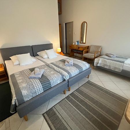 Hotel Gosciniec Jantar Giżycko Exteriér fotografie