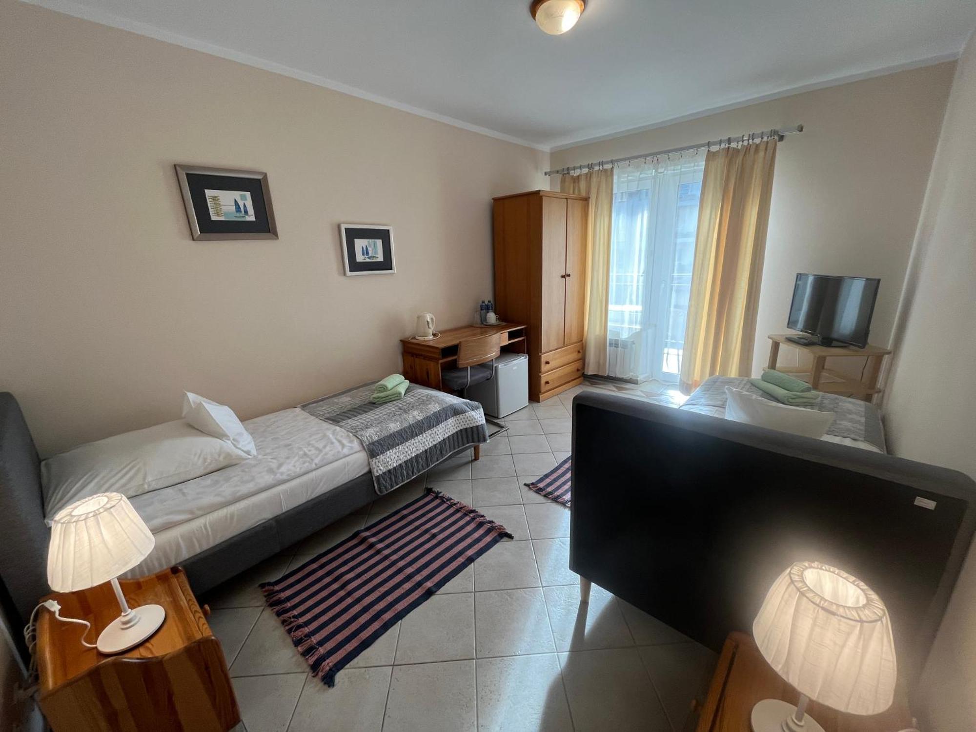 Hotel Gosciniec Jantar Giżycko Exteriér fotografie