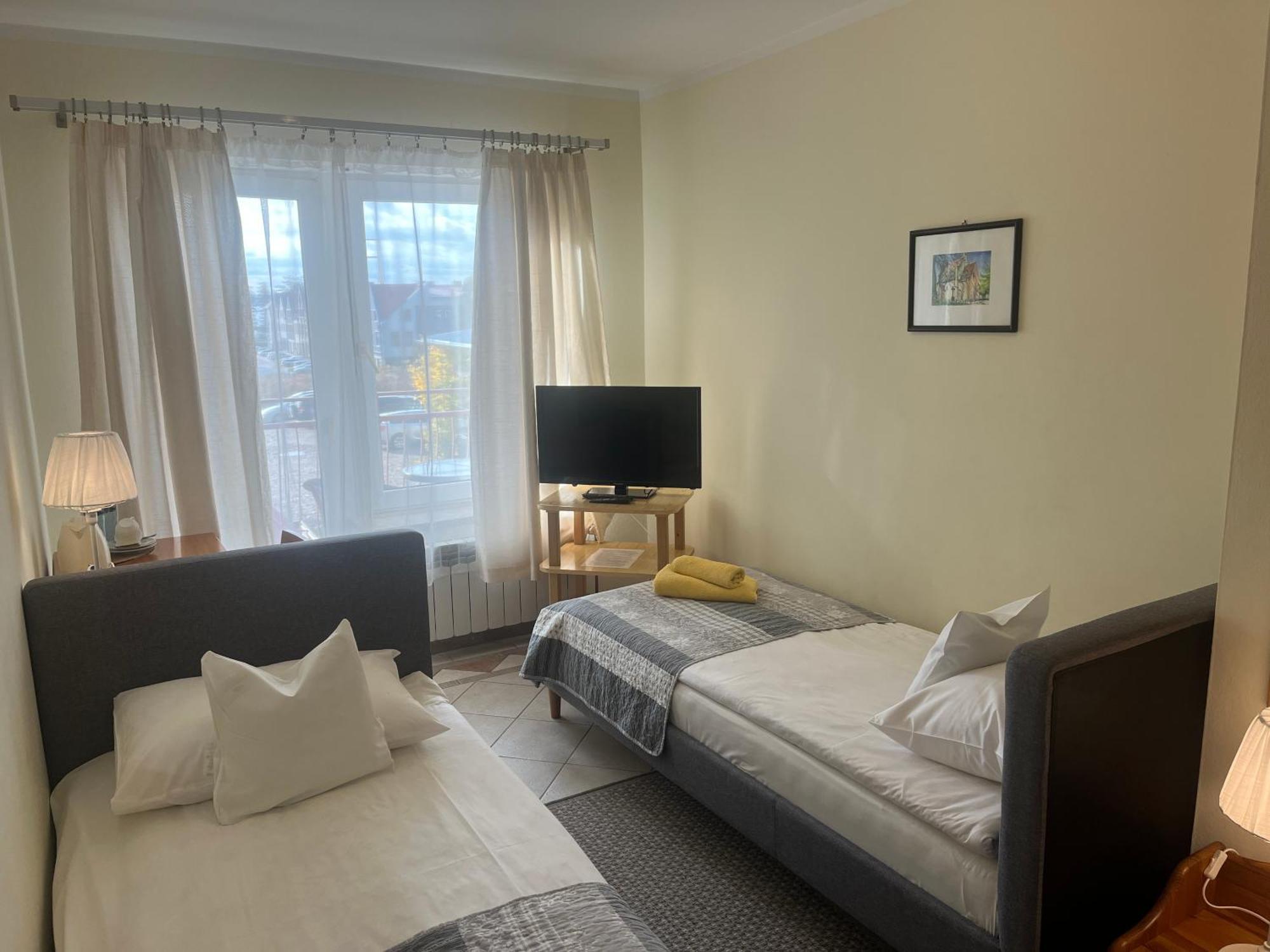 Hotel Gosciniec Jantar Giżycko Exteriér fotografie