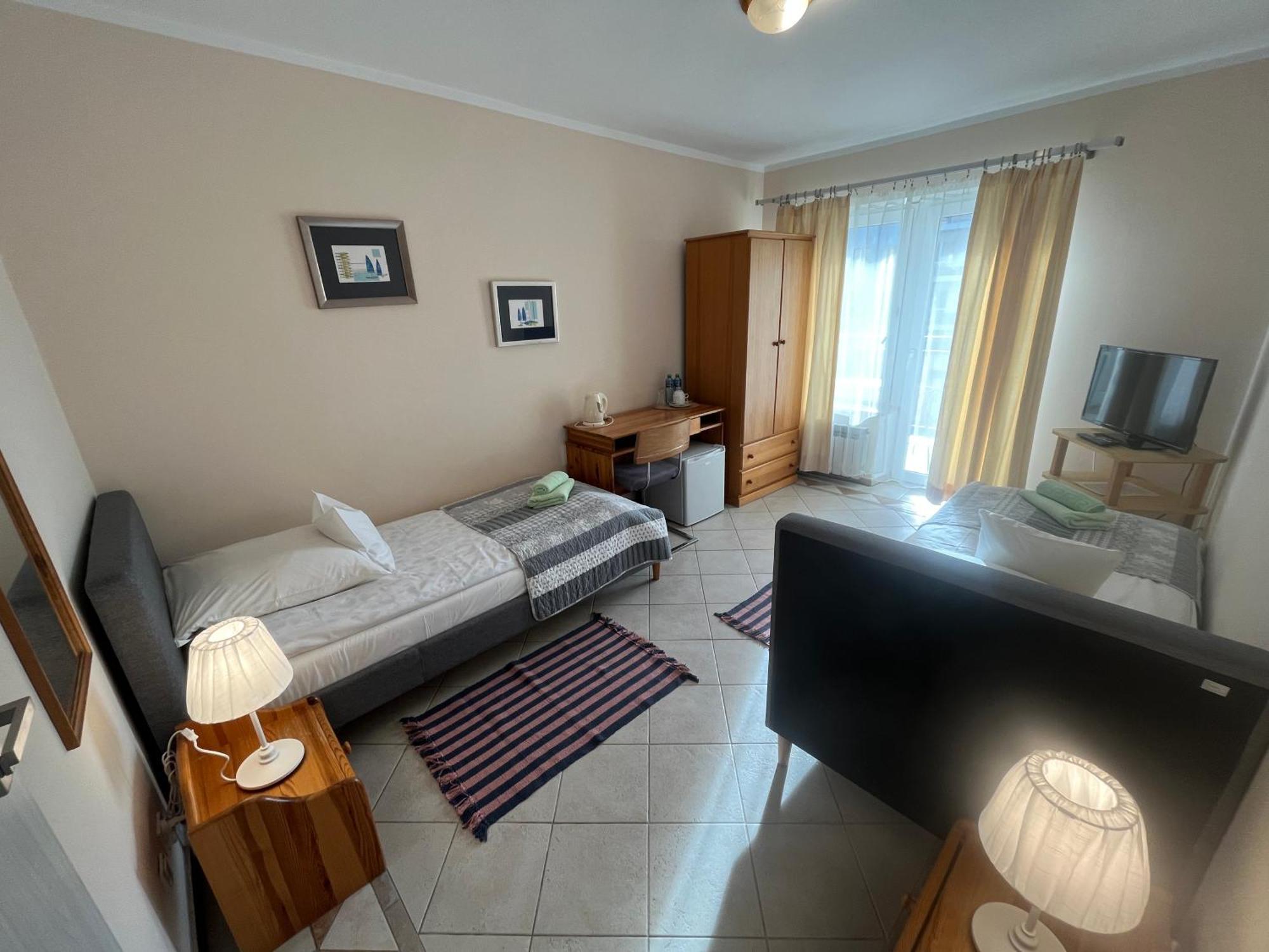 Hotel Gosciniec Jantar Giżycko Exteriér fotografie